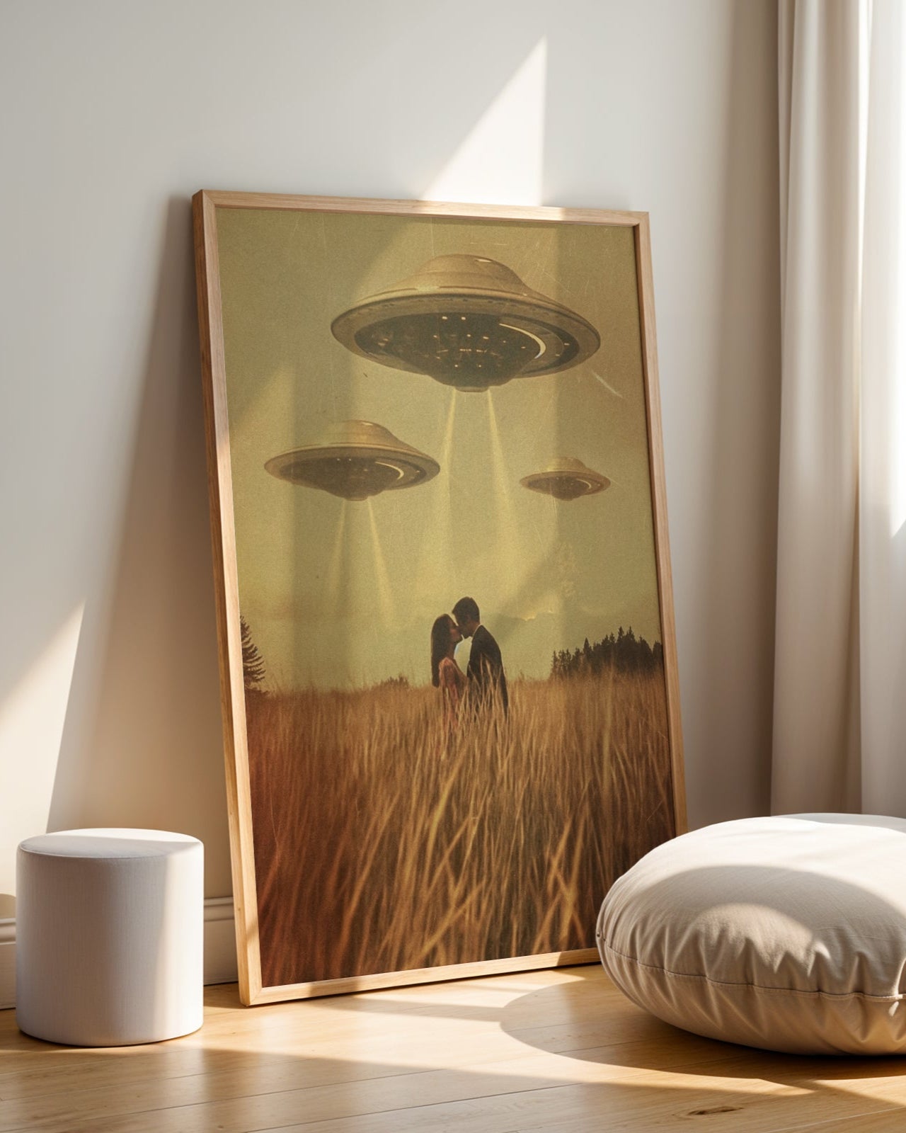 Evrenin Ötesinden Poster