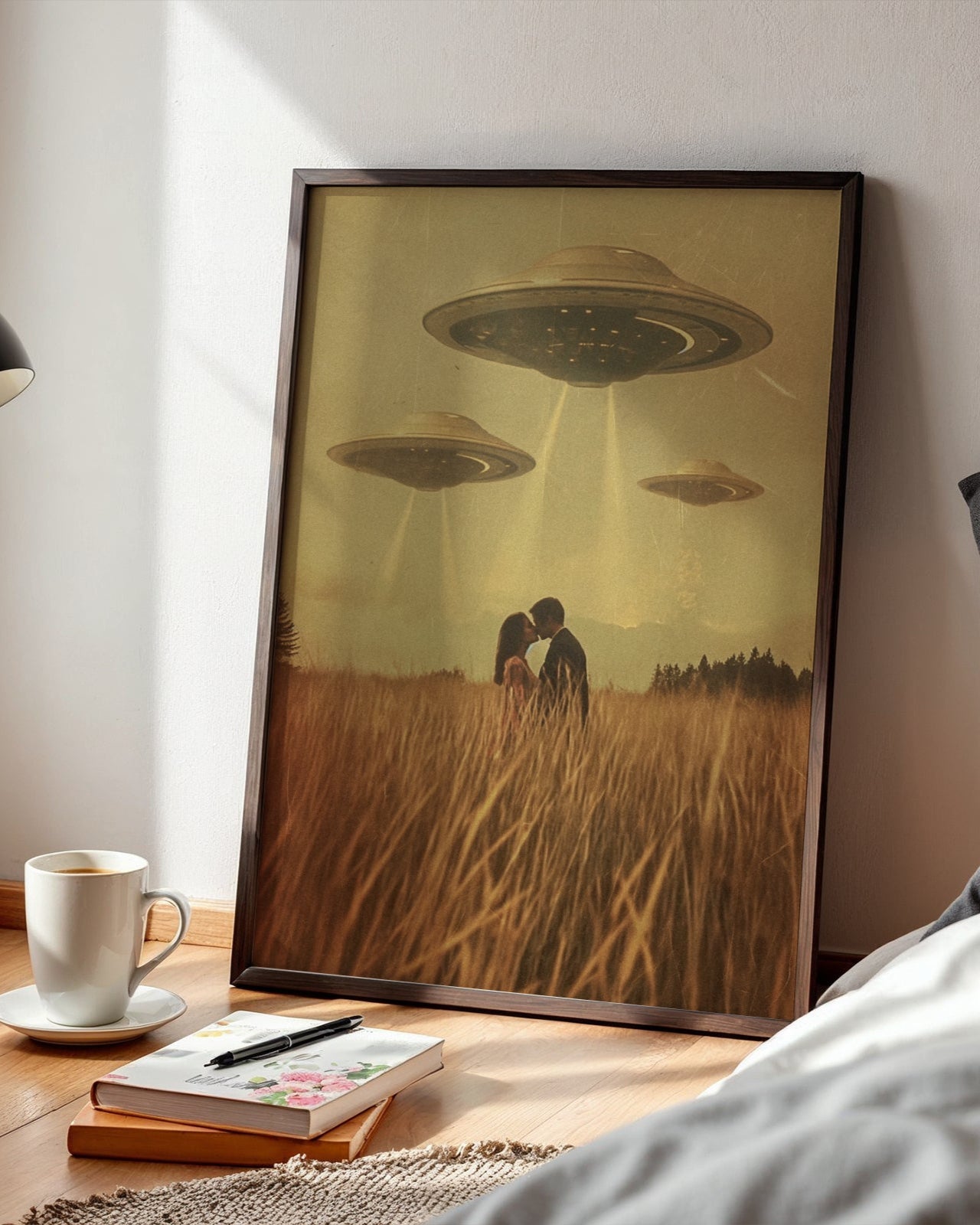 Evrenin Ötesinden Poster